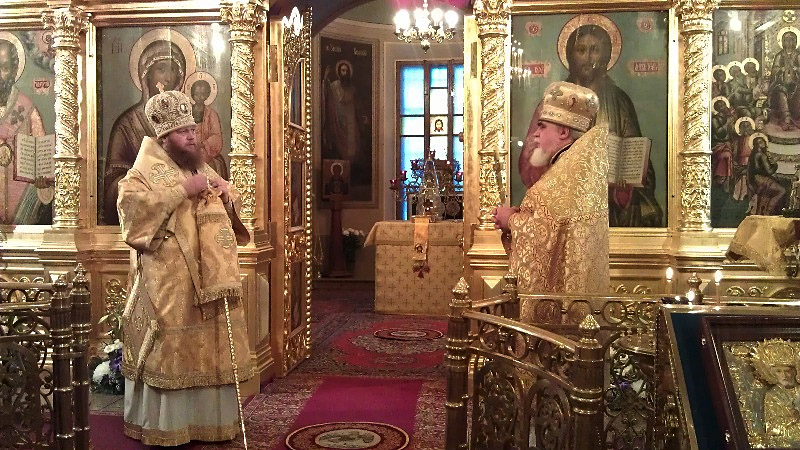 Епископ Воскресенский Савва и протоиерей Николай Соколов